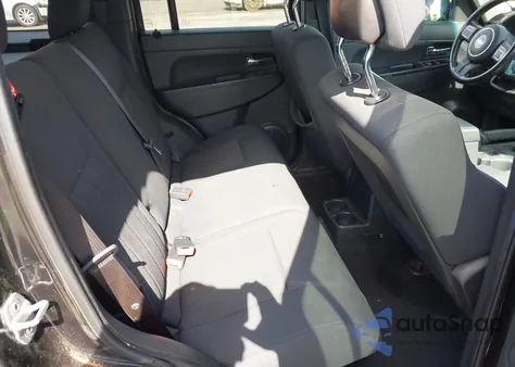 2012 Jeep Liberty Sport из США, поврежденный, VIN 1C4PJMAK8CW137899